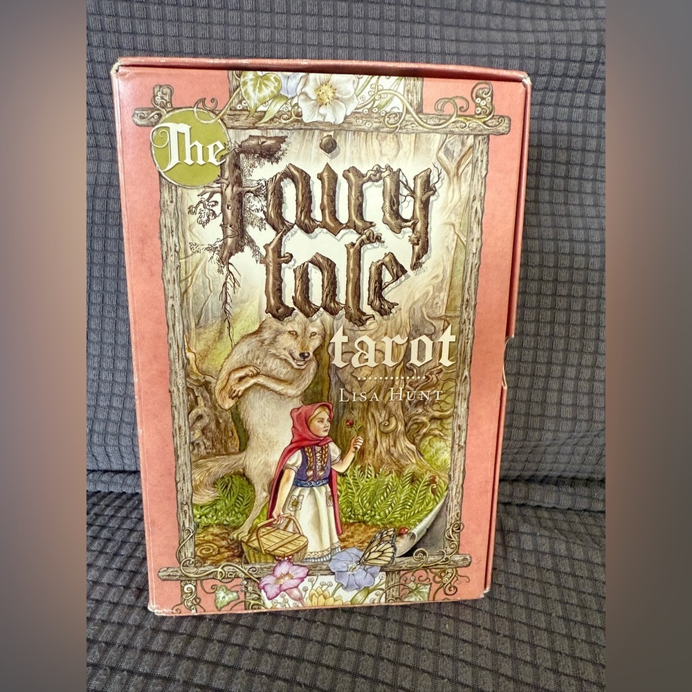 NIB The Fairytale Tarot by Lisa Hunt Llewellyn Worldwide English New in Box 2009